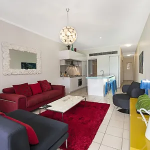 **** Apartahotel The Miro Australia